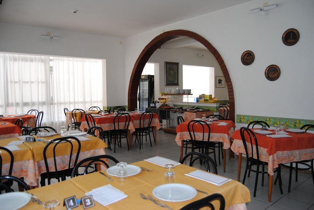 Hotel Trevi Cesenatico Dış mekan fotoğraf
