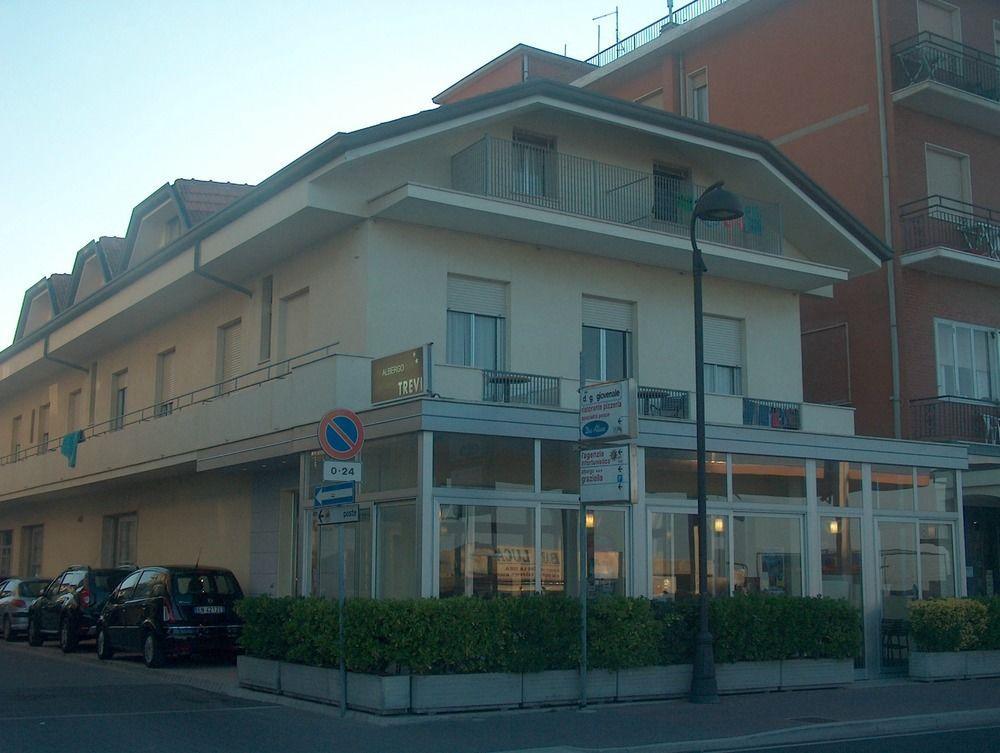 Hotel Trevi Cesenatico Dış mekan fotoğraf