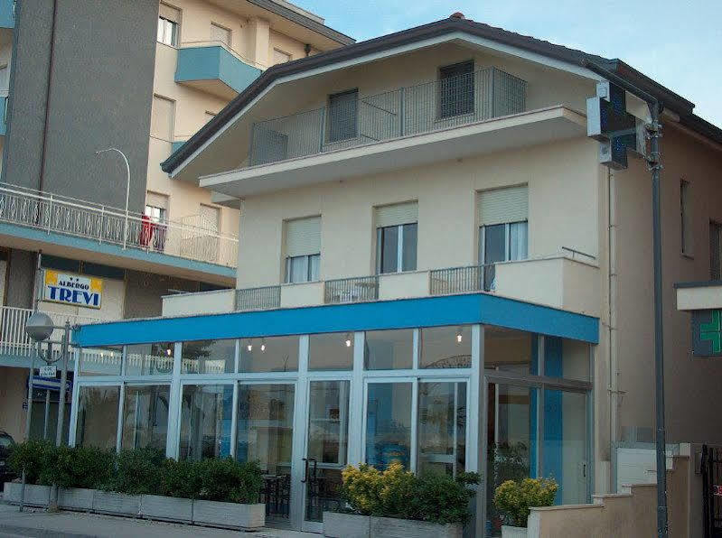 Hotel Trevi Cesenatico Dış mekan fotoğraf