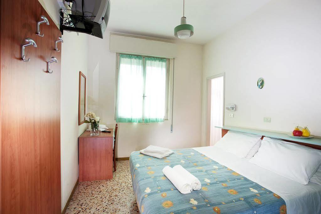 Hotel Trevi Cesenatico Dış mekan fotoğraf